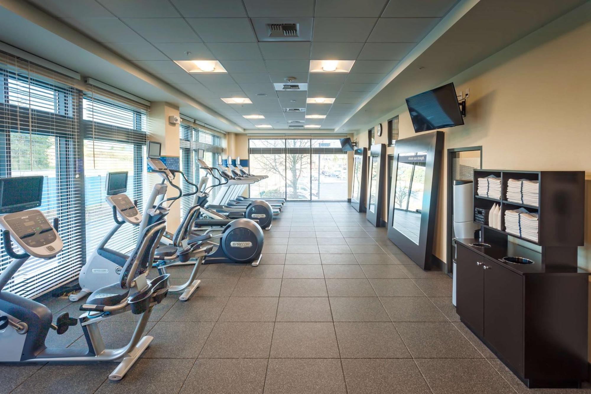 Hampton Inn & Suites By Hilton Seattle/Northgate Exteriör bild